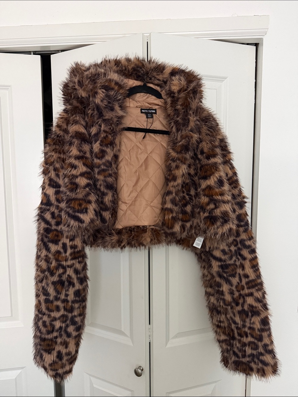 BROWN LEOPARD FAUX FUR HOODED CROPPED COAT